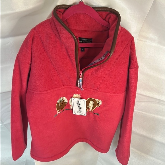 Pink Fleece Hoodie with Animal Embroidery - Picture 3 of 7